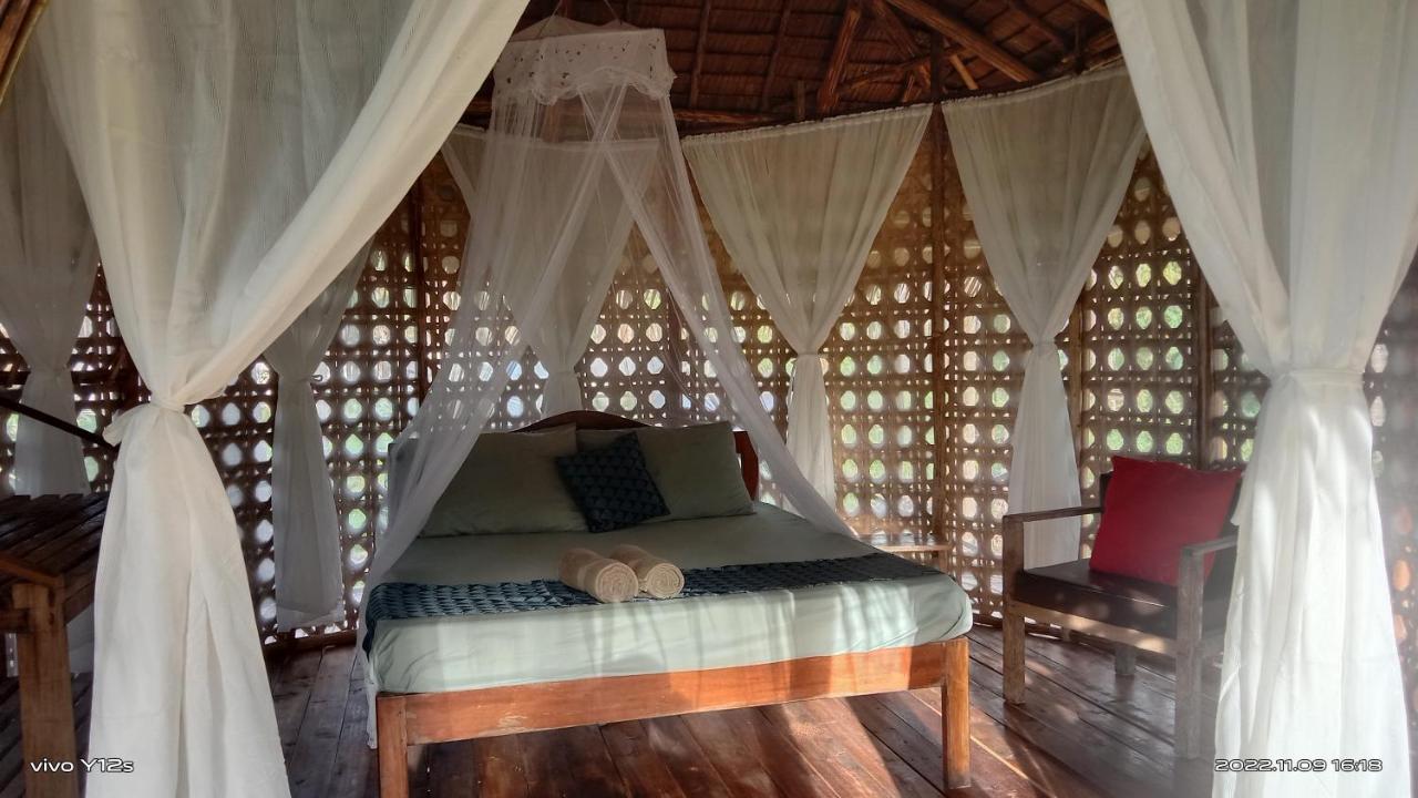 Inn John Beachfront Eco And Restaurant San Vicente (Palawan)