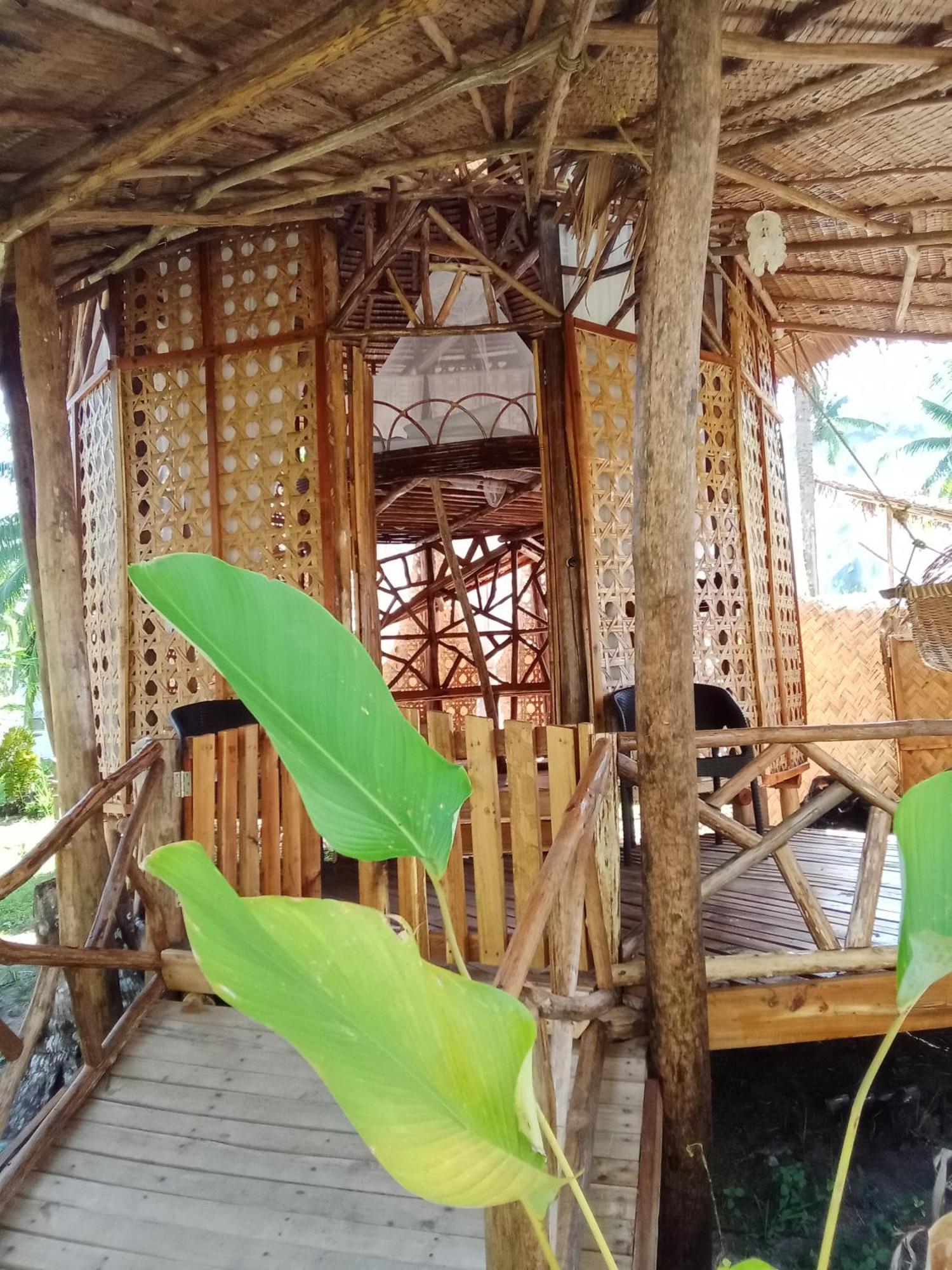 John Beachfront Eco And Restaurant * San Vicente (Palawan)
