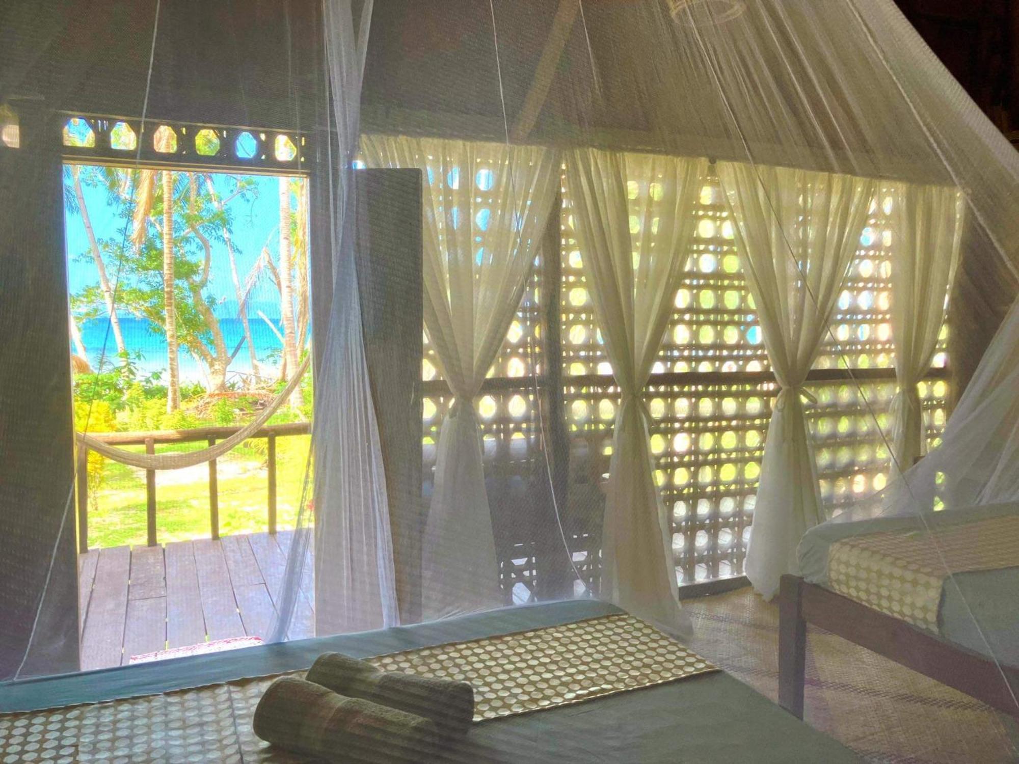 John Beachfront Eco And Restaurant Inn San Vicente (Palawan)
