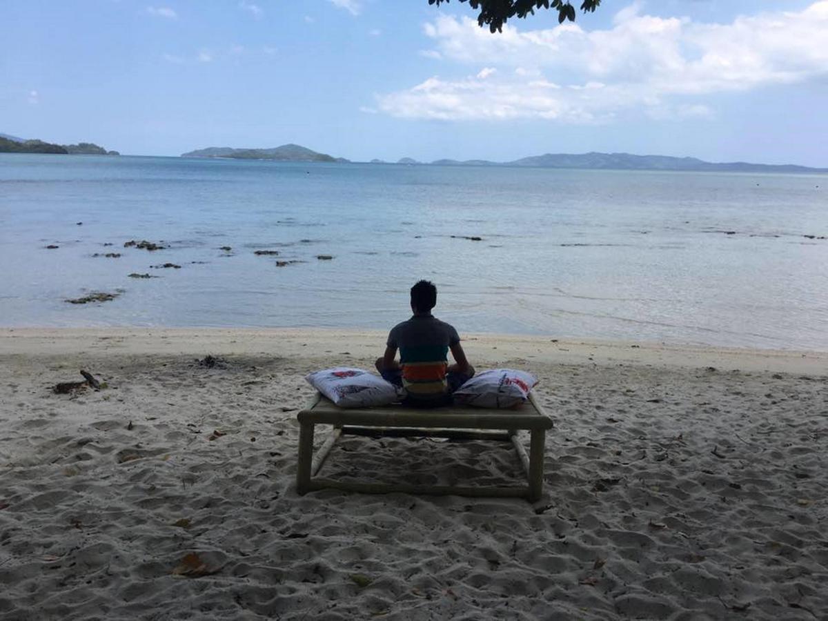 John Beachfront Eco And Restaurant