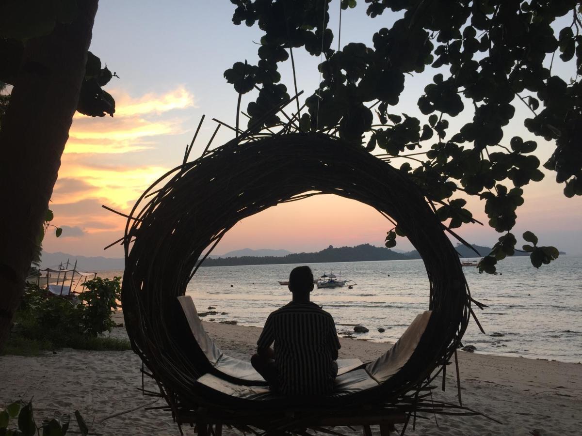John Beachfront Eco And Restaurant Inn *